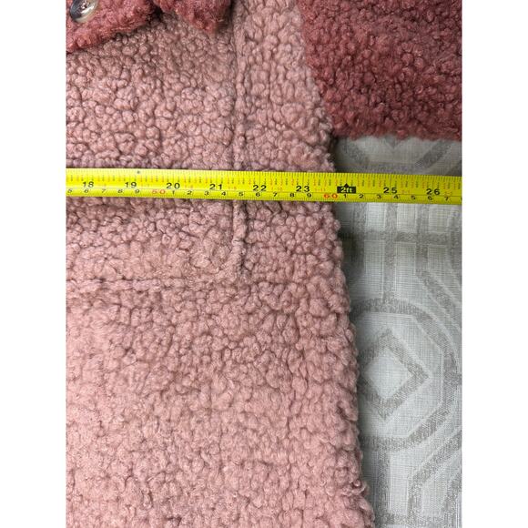 Blu Pepper Sherpa Shacket Women’s Size M Pink Fuzzy Button Up Jacket NWT Cozy - Picture 5 of 8